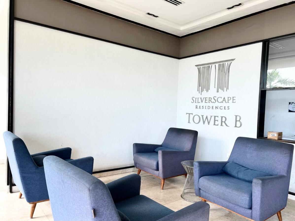 Pangsapuri New! Silverscape L Luxury 3br L B2503 L 6-11pax L Seaview L Infinity Pool L Jonkerst L City Centre By Jay *